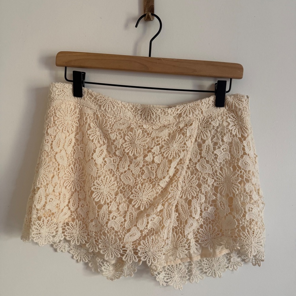 Zara Cream Floral Lace Skort Size M Boho Festival